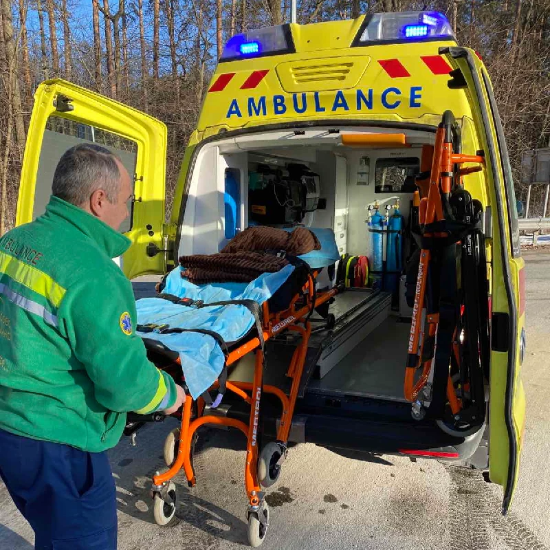 Транспортування хворих по Києву та області — перевезення пацієнтів Київ | «Здорова Родина»